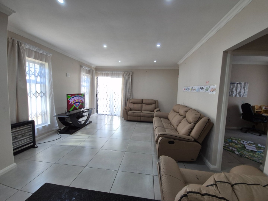 To Let 3 Bedroom Property for Rent in Fairview Eastern Cape